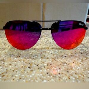 Used like new quay sunglasses